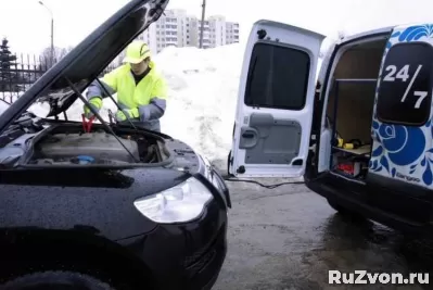 Автопомощь на дороге 24/7. Выездной шиномонтаж фото 1