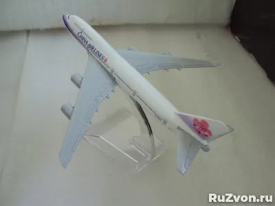 Модель самолёта Тайвань China Airlines Boeing 747 фото 3