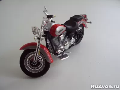 Мотоцикл Maisto YAMAHA 2001 Road Star фото 3