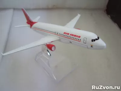 Модель самолёта Indian Airlines Airbus A 320 Airways фото 1