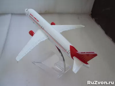 Модель самолёта Indian Airlines Airbus A 320 Airways фото 3