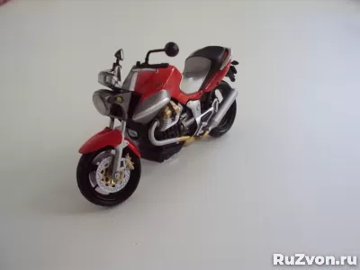 Мотоцикл MOTO GUZZI BREVA V1100 фото 2