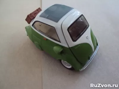 Автомобиль ISETTA 250 фото